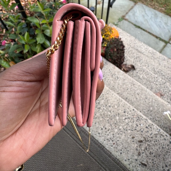 Burberry Jessie Chain Card Case in Leather - Picture 7 of 9